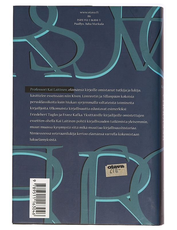 Kolmen kerroksen väkeä : näkökulma Teuvo Pakkalan Pieneen elämäntarinaan - Historiakirjat - 10105438247 - 1