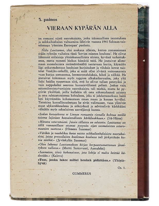 Vieraan kypärän alla - Lauttamus, Niko - Romaanit ja novellit - 10105438360 - 1