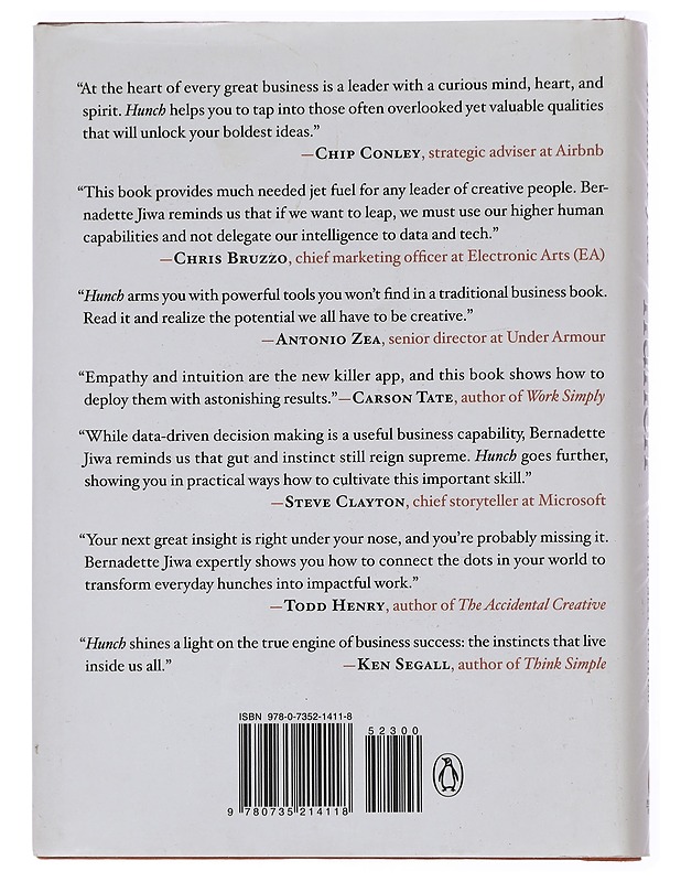 Hunch - Bernadette Fiwa - Kirja lahjaksi - 10105438710 - 1