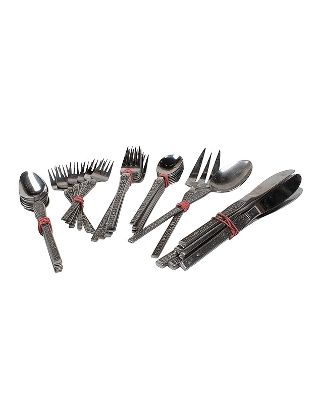 Aterimet, 32 osaa - Aterimet - 10105439077 - 1