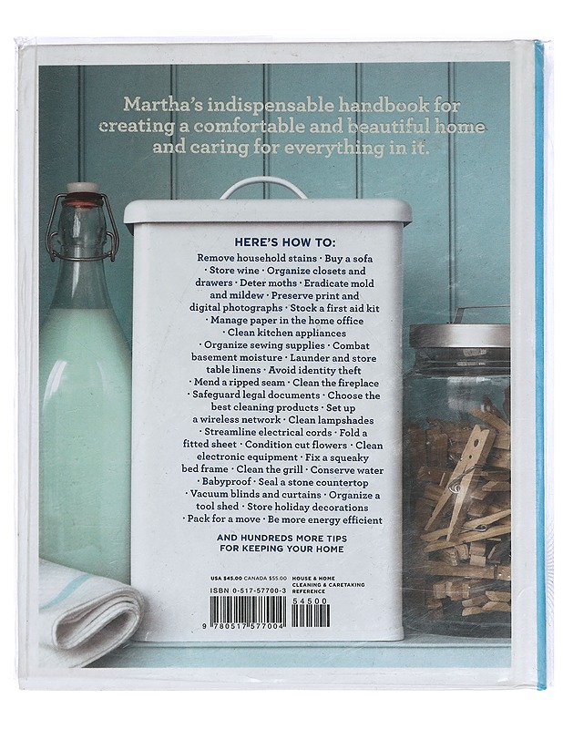 Martha Stewart's Homekeeping Handbook: The Essential Guide to Caring for Everything in Your Home - Stewart, Martha - Tietokirjat ja oppaat - 10105439452 - 1
