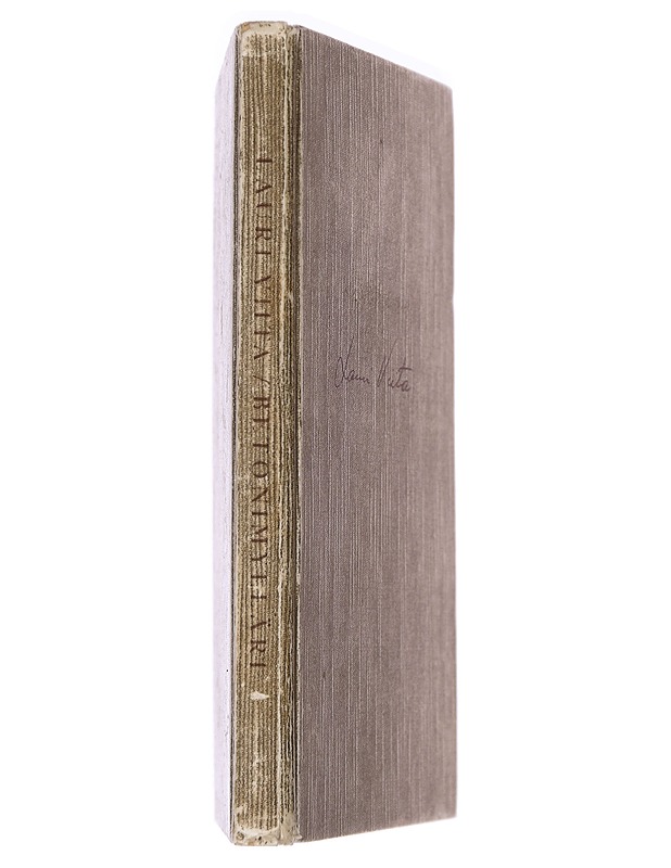 BETONIMYLLÄRI - Runoja - Kaunokirjallisuus - 10105439529 - 1