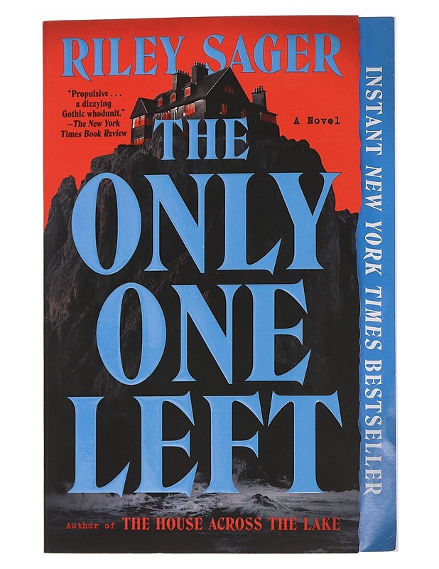 The only one left - Riley Sager - Romaanit ja novellit - 10105441714 - 0