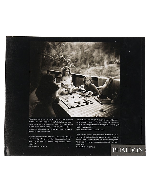 Immediate family - Mann, Sally - Taide- ja kulttuurikirjat - 10105443398 - 1