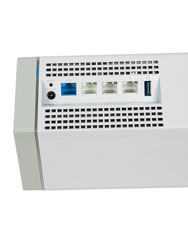 F-SECURE SENSE tietoturvareititin - Muu elektroniikka - 10105444323 - 1