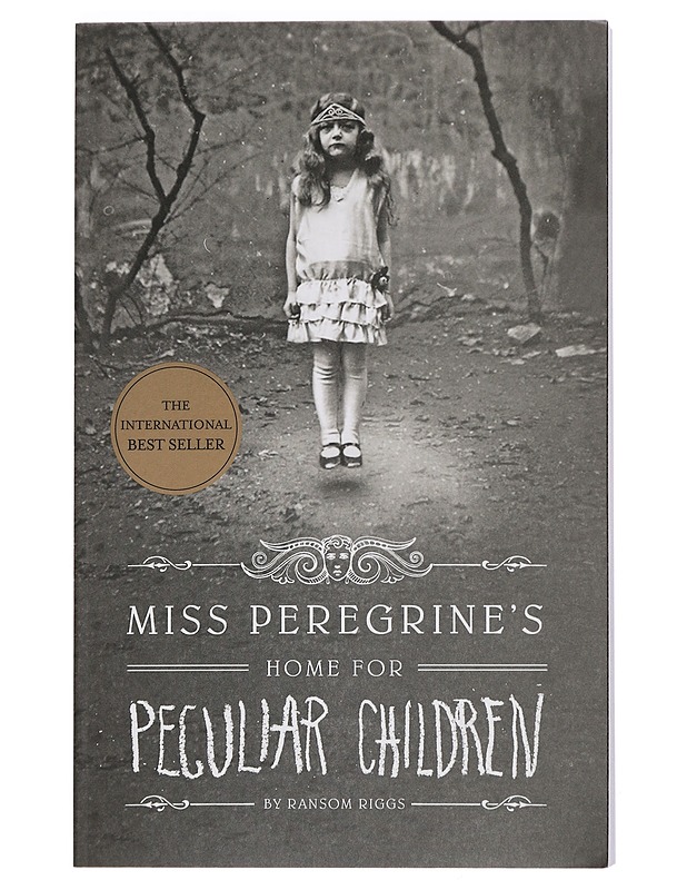 Miss Peregrine's home for peculiar children - Riggs, Ransom - Romaanit ja novellit - 10105444837 - 0