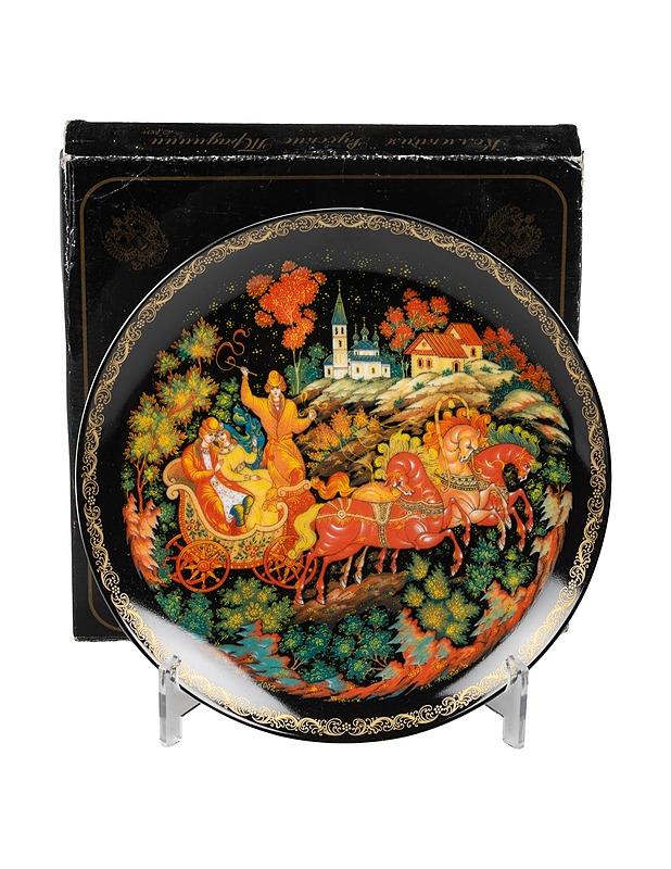 Venäläinen seinälautanen - Seinälautaset - 10105444886 - 0