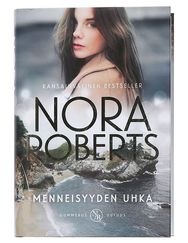 Menneisyyden uhka - Roberts, Nora - Romaanit ja novellit - 10105445915 - 0