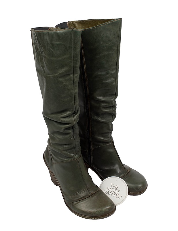 SAAPPAAT 40 - The Most Wanted vaatteet ja asusteet - 10105446330 - 0