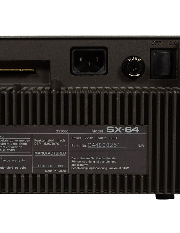 COMMODORE SX-64 kannettava tietokone - Tietokoneet - 10105446423 - 3