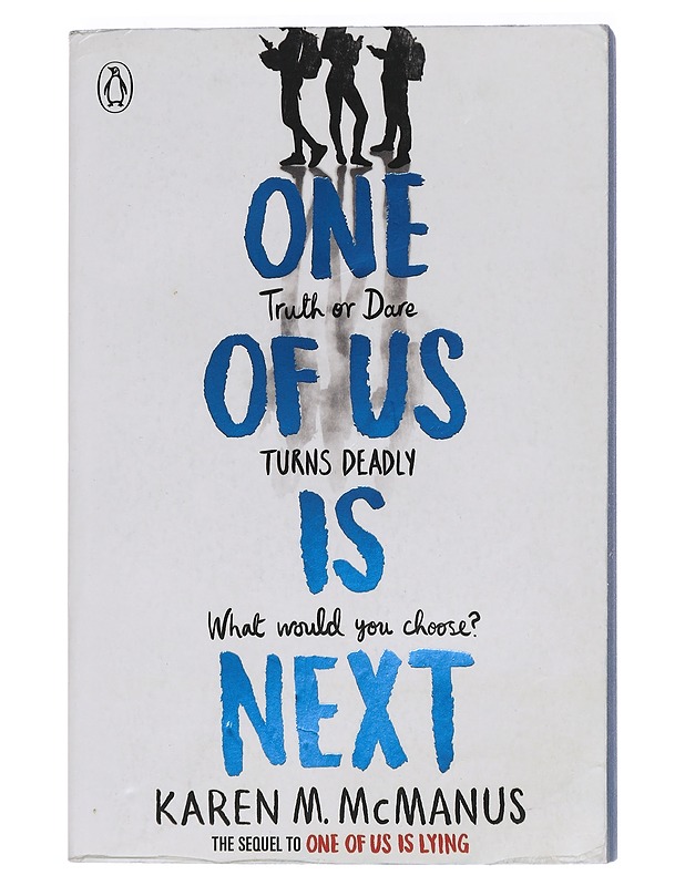 One of us is next - McManus, Karen M - Romaanit ja novellit - 10105446741 - 0