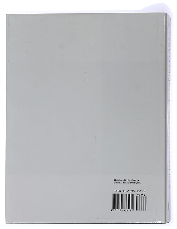 English, Irish, Scottish Silver at the Sterling and Francine Clark Art Institute - Beth Carver Wees - Tietokirjat ja oppaat - 10105447549 - 1