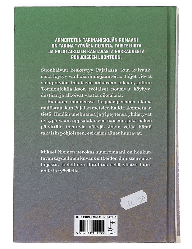 Silkkiin kääritty kivi - Niemi, Mikael - Romaanit ja novellit - 10105448194 - 1