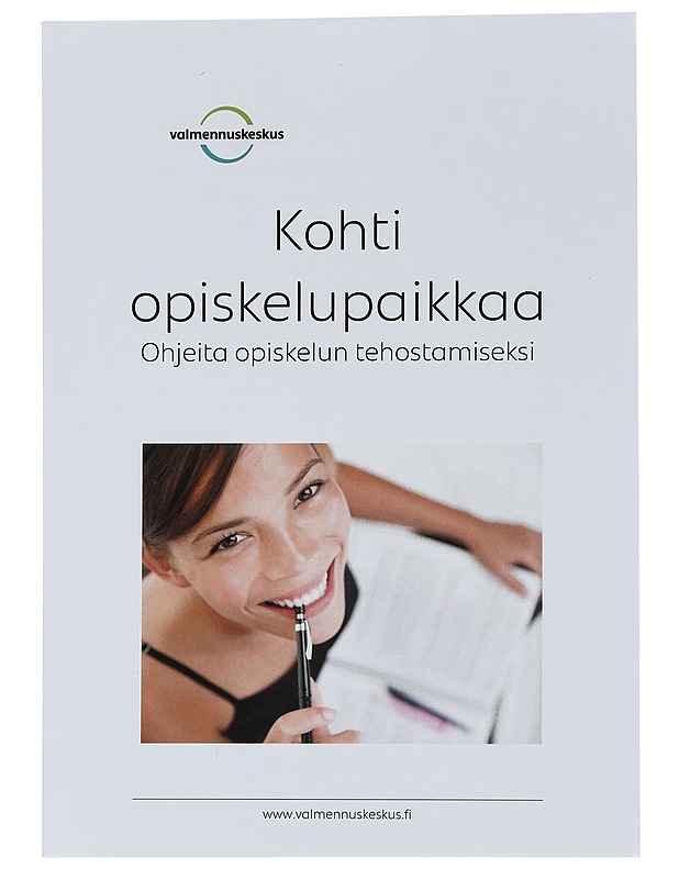Kohti opiskelupaikkaa: ohjeita opiskelun tehostamiseksi - Valmenuskeskus - Tietokirjat - 10105451292 - 0