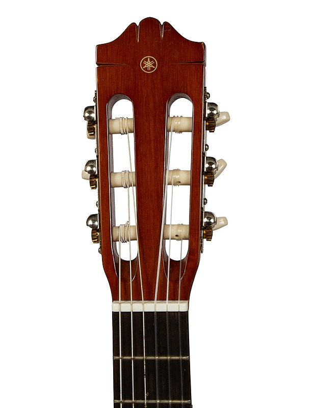 Yamaha CGS120 - kitara - Soittimet - 10105451511 - 2