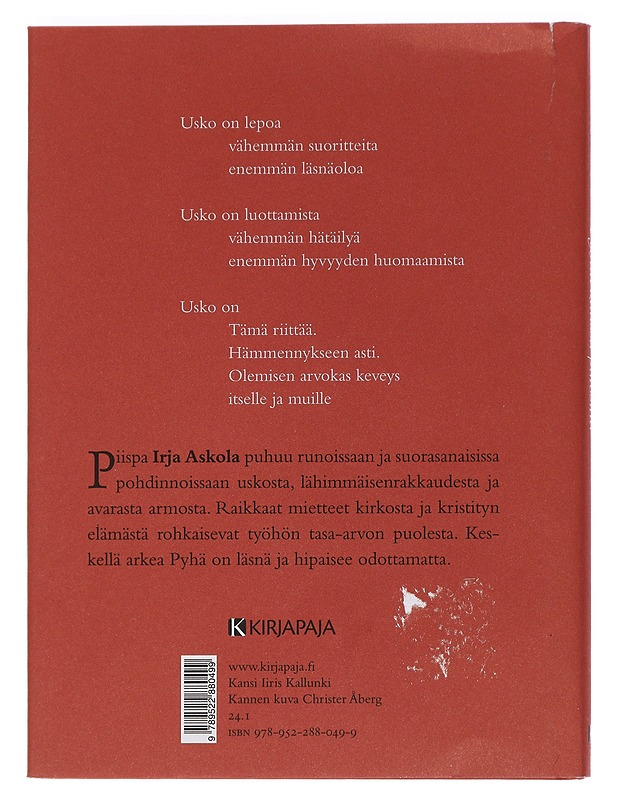 Pyhän kanssa piilosilla - Askola, Irja - Romaanit ja novellit - 10105452229 - 1
