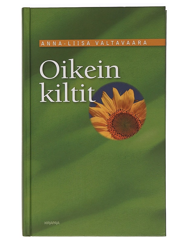 Oikein kiltit - Valtavaara, Anna-Liisa - Tietokirjat ja oppaat - 10105454718 - 0