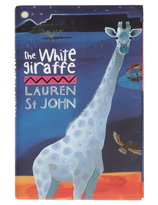 The white giraffe - St. John, Lauren - Nuorten kirjat - 10105455212 - 0