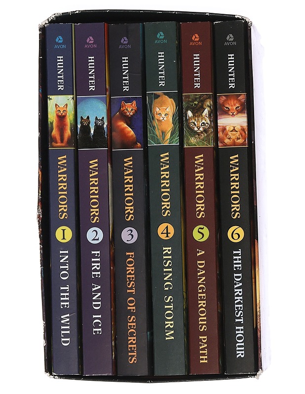 Warriors - Erin Hunter - Nuorten kirjat - 10105457057 - 0