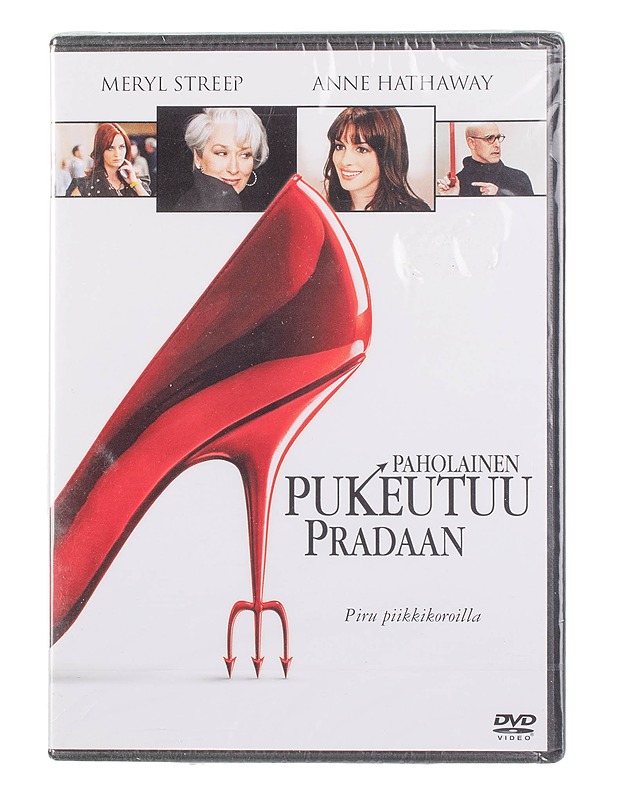Paholainen pukeutuu Pradaan - DVD - DVD-elokuvat - 10105457063 - 0