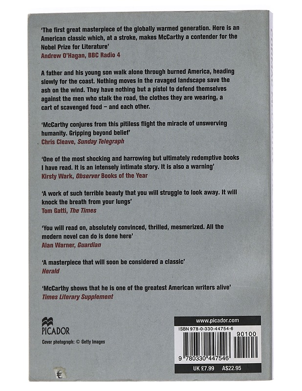 The Road - McCarthy, Cormac - Romaanit ja novellit - 10105457512 - 1