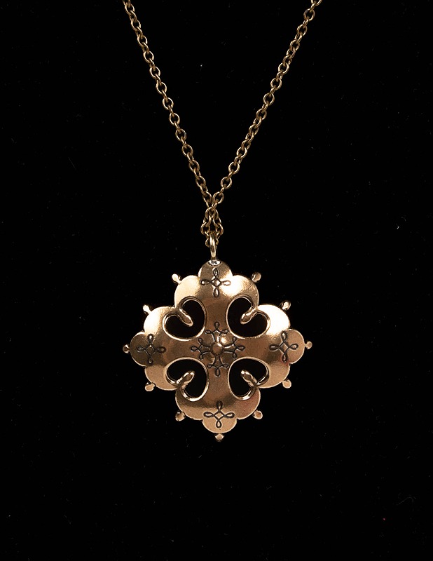 KALEVALA Raja-Karjalan ristiriipus - Korut - 10105458730 - 1