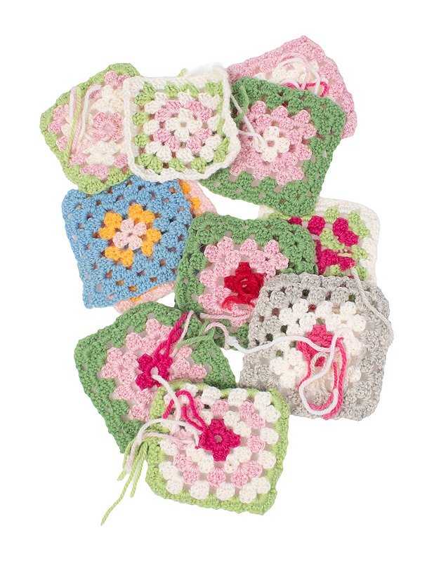 Isoäidin neliöt, 11 kpl - Käsityö - 10105458899 - 0