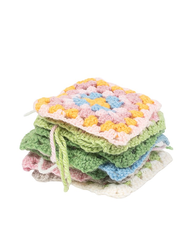 Isoäidin neliöt, 11 kpl - Käsityö - 10105458899 - 1