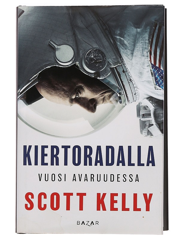 Kiertoradalla : vuosi avaruudessa - Kelly, Scott - Elämäkerrat ja muistelmat - 10105459885 - 0