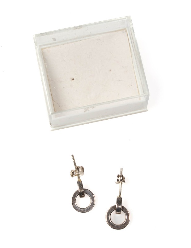 EFVA ATTLING  Around korvakorut,  - Korut - 10105460069 - 0