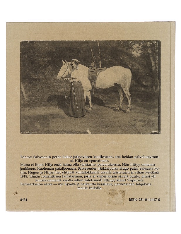 PUNIKKITYTTÖ JA JÄÄKÄRIUPSEERI - MEND, ELLINOR - Kaunokirjallisuus - 10105460437 - 1