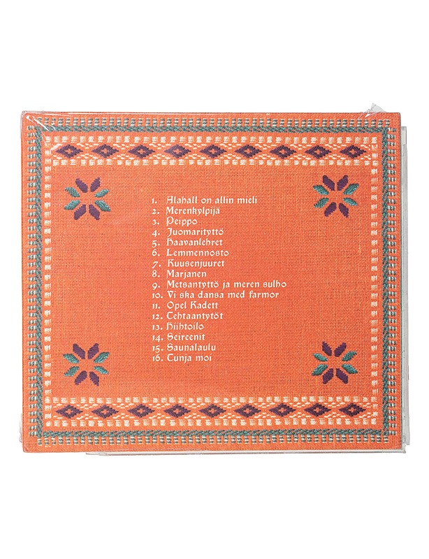 Kuokkavieraat: Kylässä - CD - CD-levyt - 10105461311 - 1