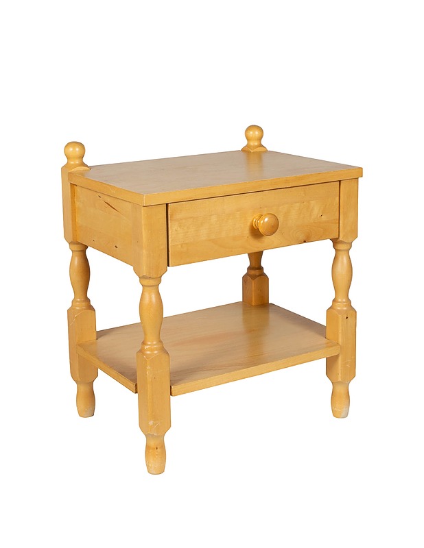 Yöpöytä - Hyllyt, lipastot ja arkut - 10105462058 - 0