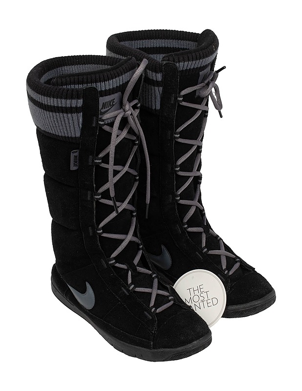 NIKE naisten saappaat, 39 - Naisten nilkkurit ja saappaat - 10105463239 - 0