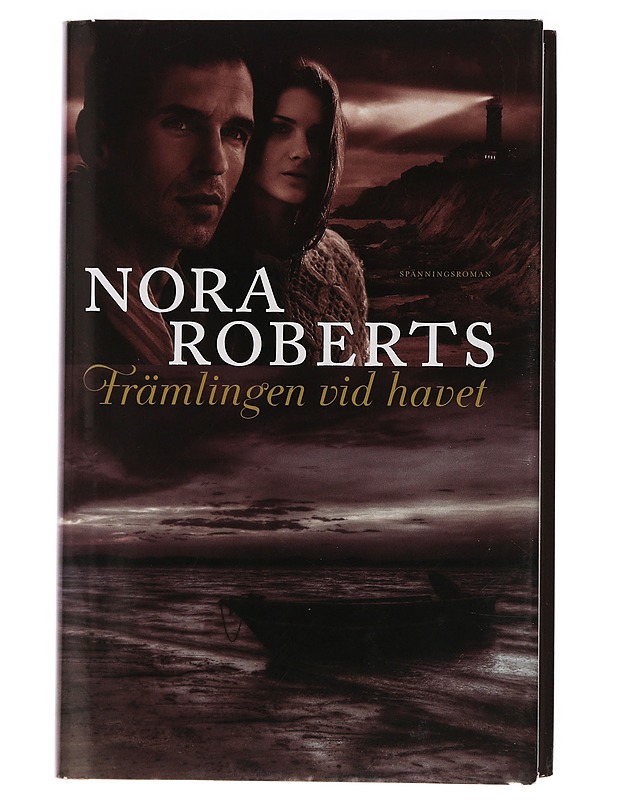 Främlingen vid havet - Roberts, Nora - Romaanit ja novellit - 10105463457 - 0