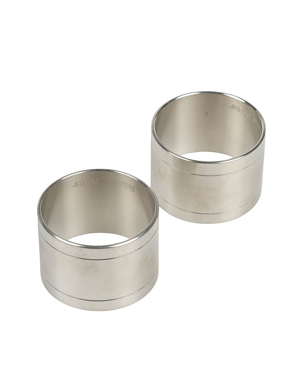 SELANGOR PEWTER lautasliinarenkaat, 2 kpl - Muut astiat - 10105463897 - 1