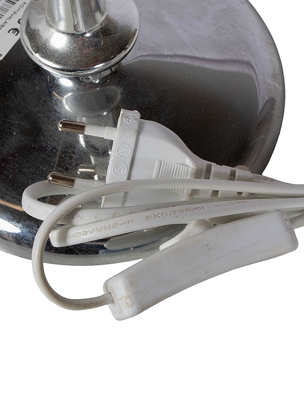 Hopeanvärinen pöytävalaisin - Valaisimet - 10105464073 - 2