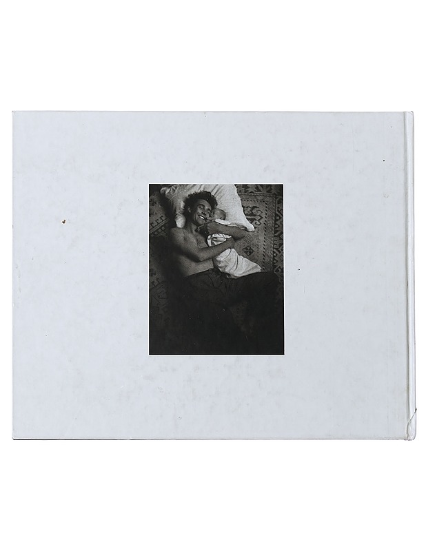 Elegant intimacy - RETRETTI 1993 - Taide- ja kulttuurikirjat - 10105464092 - 1