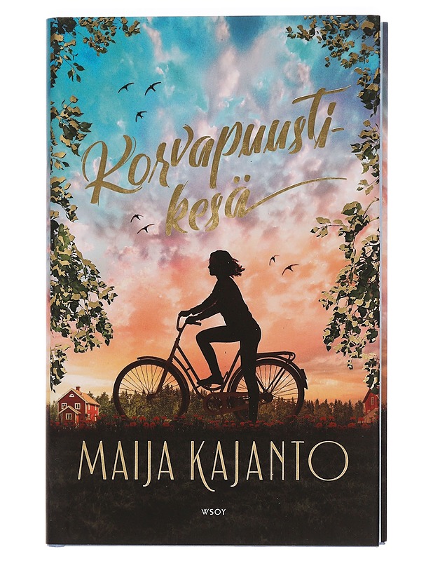 Korvapuustikesä - Kajanto, Maija - Romaanit ja novellit - 10105465121 - 0