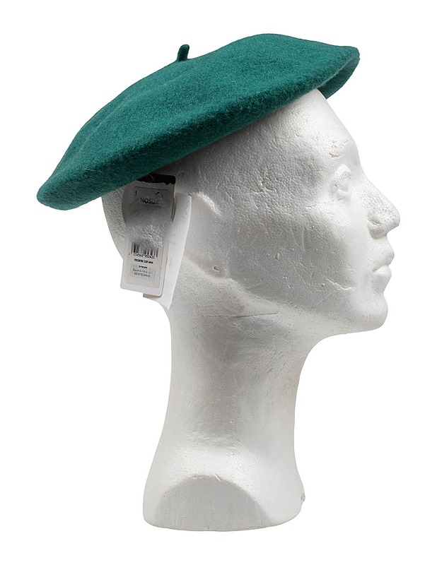 Vihreä baskeri hattu - Talviasusteet - 10105465309 - 0