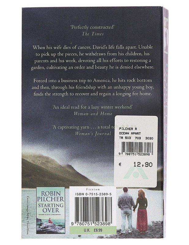 An Ocean apart - Robin Pilcher - Romaanit ja novellit - 10105465559 - 1