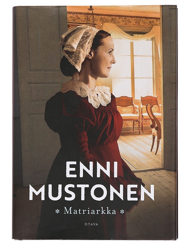 Matriarkka - Enni Mustonen - Kirja lahjaksi - 10105466087 - 0