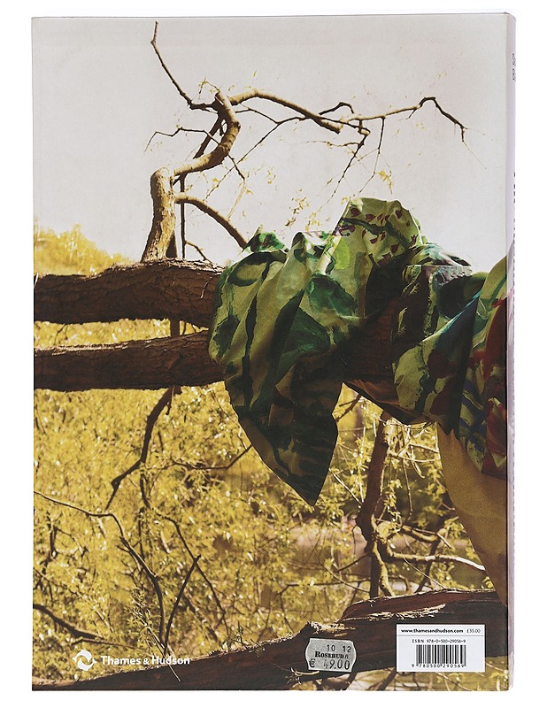 The sustainable fashion handbook - Sandy Black - Tietokirjat ja oppaat - 10105466878 - 1