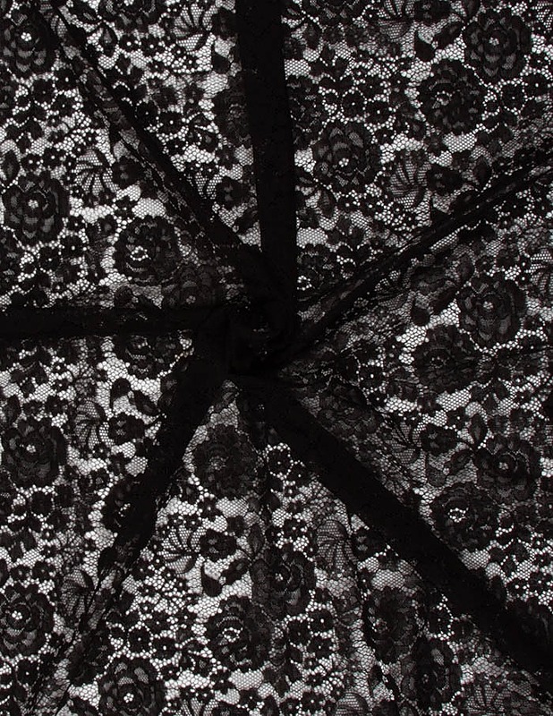 Pitsikangas, 150x200 cm - Kankaat - 10105468080 - 1