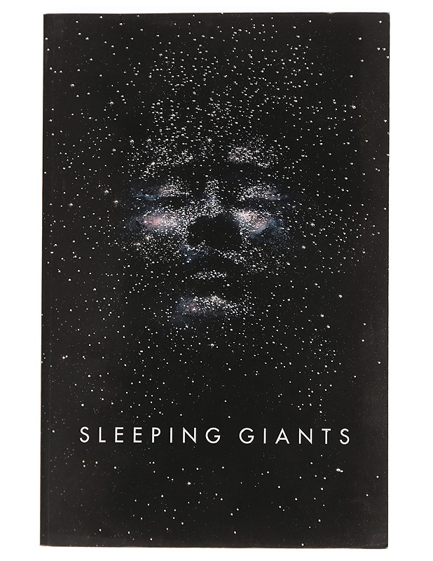 Sleeping Giants - Neuvel, Sylvain - Fantasia- ja scifi - 10105468761 - 0