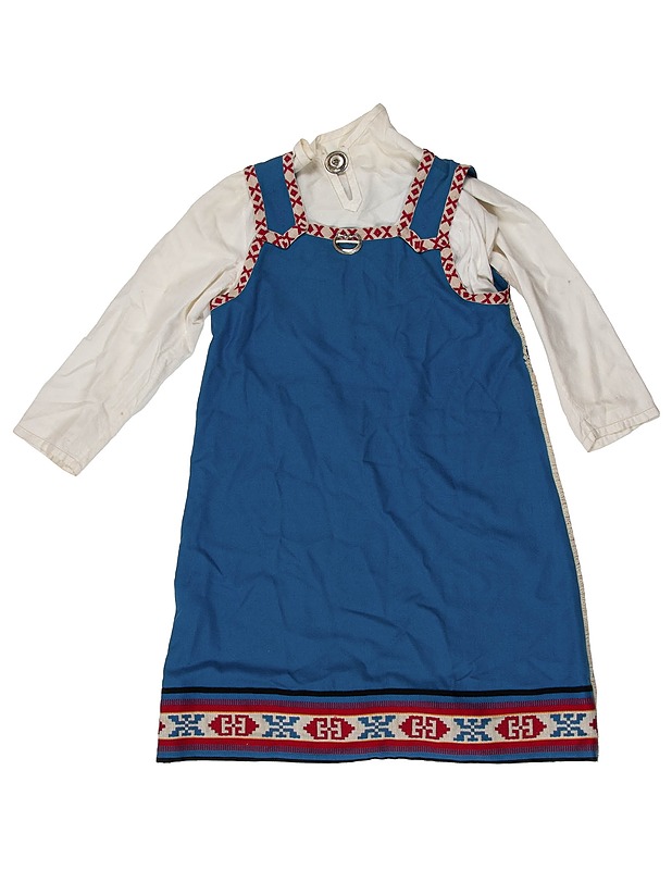 Aino-kansallispuku ja puvun koristeet - Mekot ja hameet - 10105468789 - 1