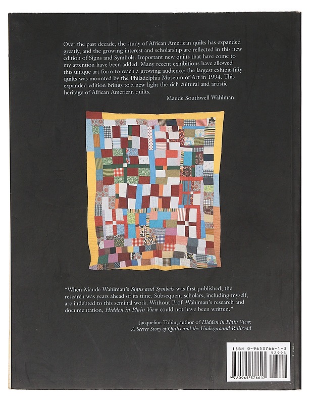 Signs & Symbols: African Images in African American Quilts - Southwell Wahlman, Maude - Tietokirjat ja oppaat - 10105469567 - 1