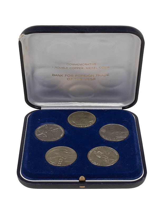 Neuvostoliiton Moskovan olympialaisten (1980) kupari-nikkelikolikoiden sarja - Koriste-esineet - 10105470913 - 0