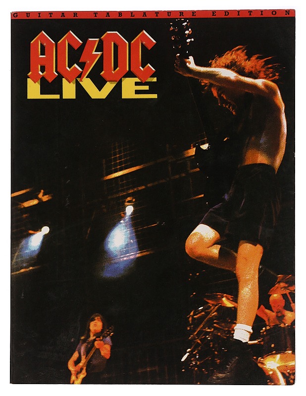 Live - AC/DC - Tietokirjat ja oppaat - 10105471132 - 0