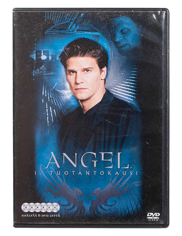 Angel: 1. tuotantokausi - DVD - DVD-elokuvat - 10105472388 - 0